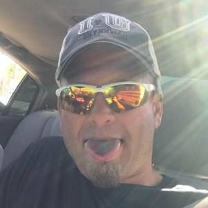 Meet your Posher, Bobby